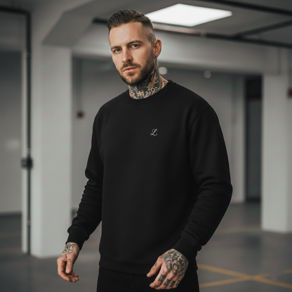 Herrtröja med broderad L-ringning - minimalistisk logotyp